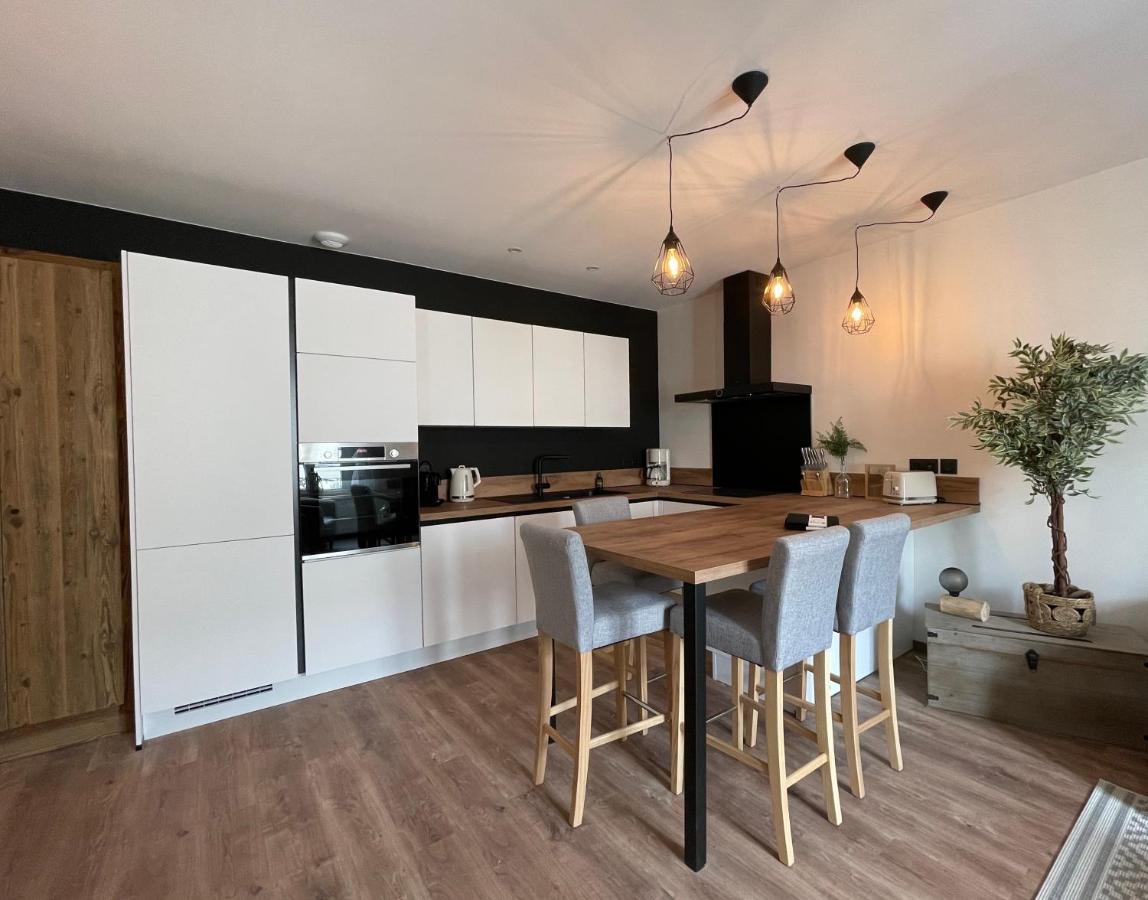 Appartement Tout Confort Haut De Gamme En Plein Centre Ville Жерарме Экстерьер фото